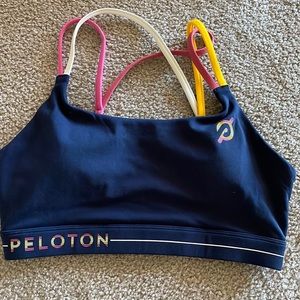 Peloton Strappy medium sports bra